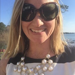 Meet your Posher, Robin